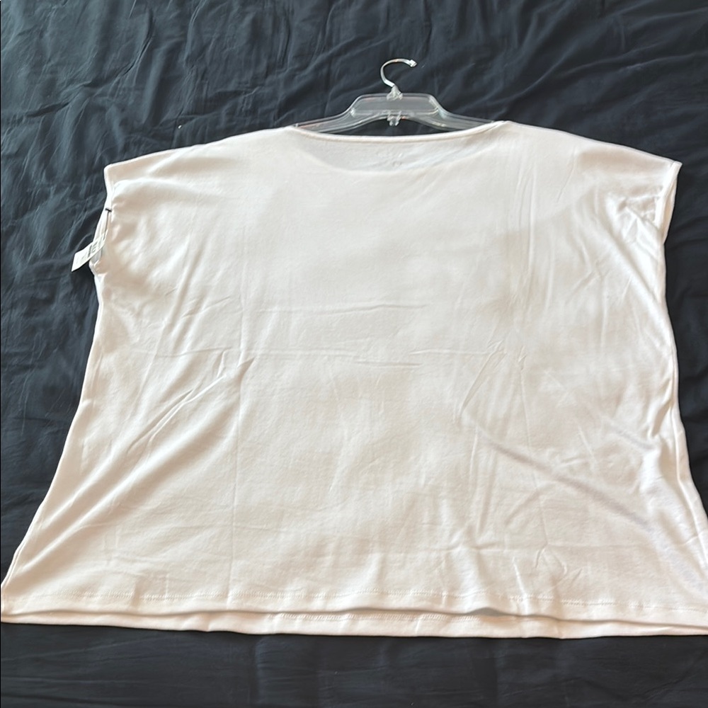 Talbots Woman Elegant White Women's Top with gold buttons NWT 3X - Picture 8 of 8